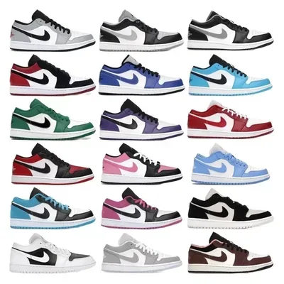 Zapatillas bajas de baloncesto en varias combinaciones de color, vistas de lado